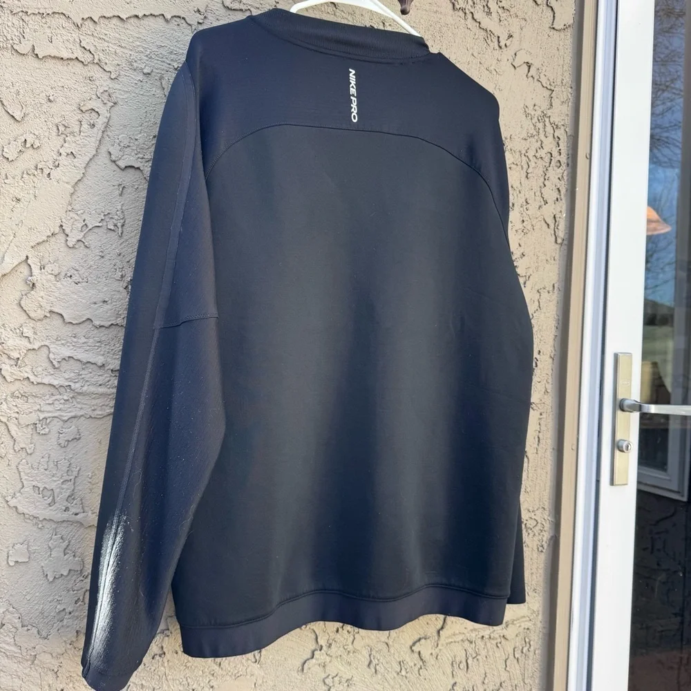 Nike Pro Dri-FIT Full-Zip Chest Swoosh Jacket size L